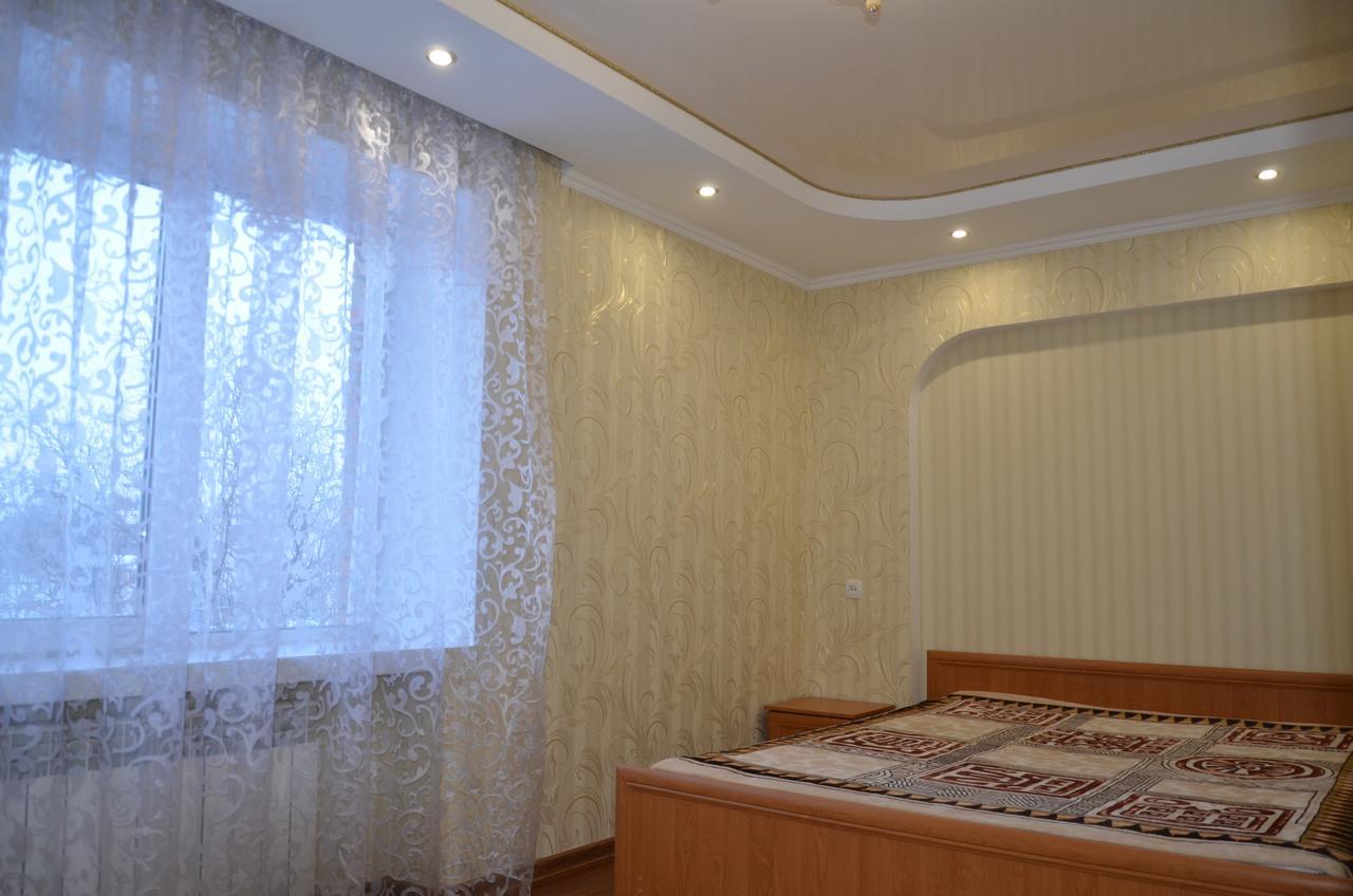 Ветеринарный Berdychiv Exterior foto